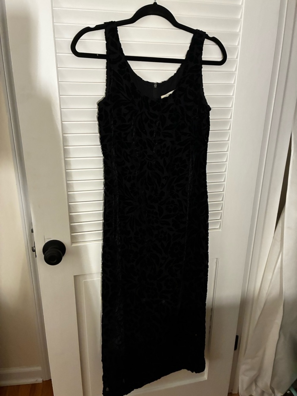 Black Velvet Floral-Textured Midi Dress